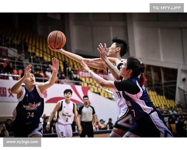 NBA赛场激情四溢:精彩解说带你领略每一场紧张刺激的篮球对决 NBA赛场激情四溢:精彩解说带你领略每一场紧张刺激的篮球对决